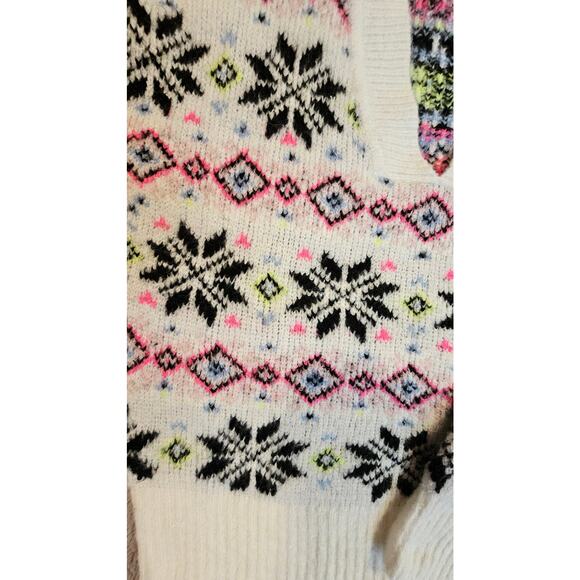 Victoria Secret Pink Sweater V Neck  & Crew Neck Reversable Snowflake, Sz XS - Picture 3 of 7